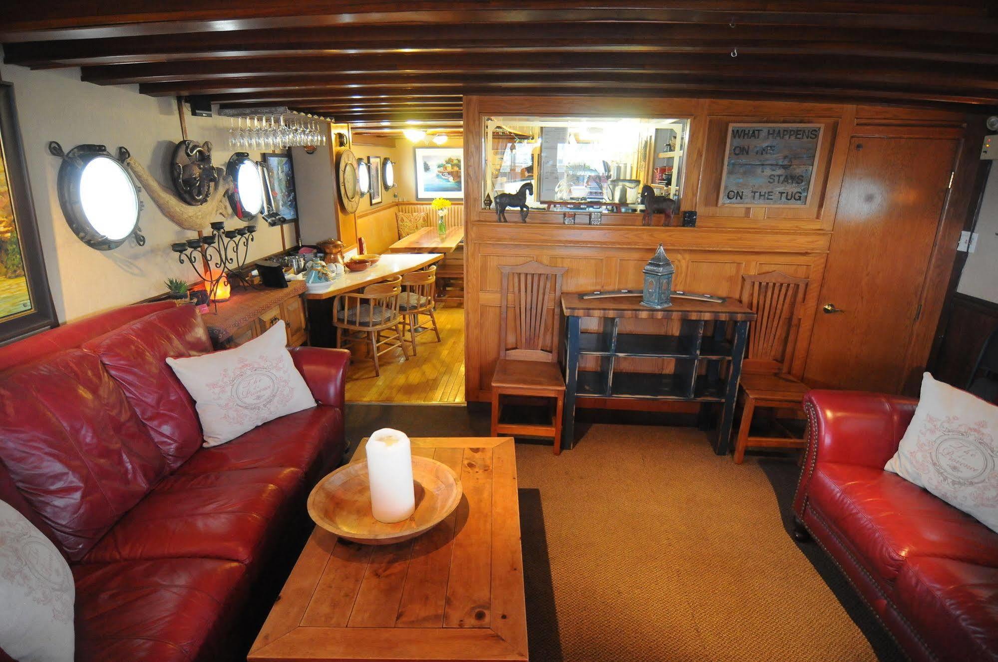 Swept Away Inn Port Alberni Luaran gambar
